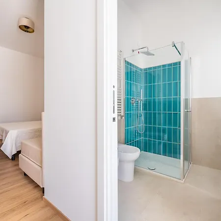 Olbia Rooms 3*