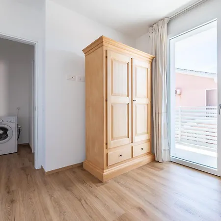 Olbia Rooms 3* أولبيا