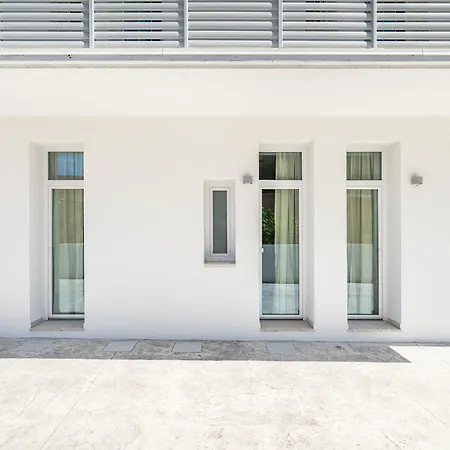 Ξενοδοχείο με διαμερίσματα Olbia Rooms 3*