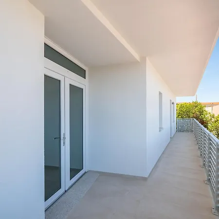 Olbia Rooms 3*