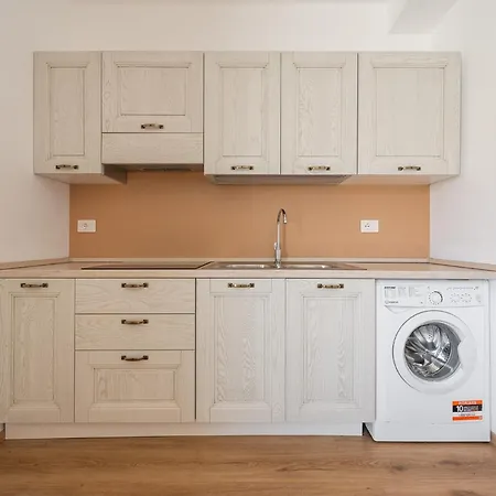 Ξενοδοχείο με διαμερίσματα Olbia Rooms Όλμπια