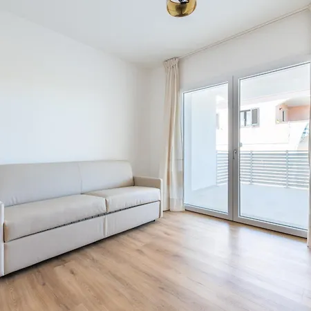 Olbia Rooms 3* Όλμπια