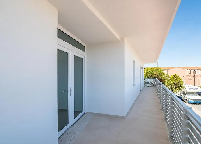 Olbia Rooms 3*